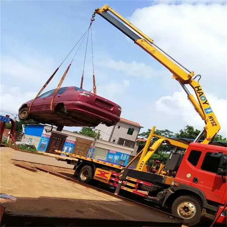 淮南八公山吊车救援小汽车怎么吊