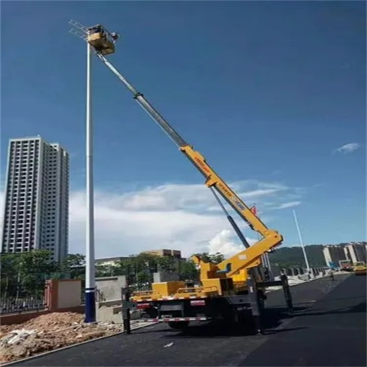 淮南八公山维修路灯的曲臂升降车出租